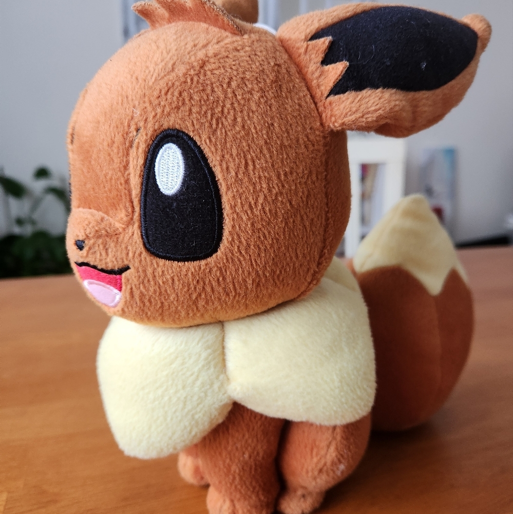 Eevee Pokémon Plush